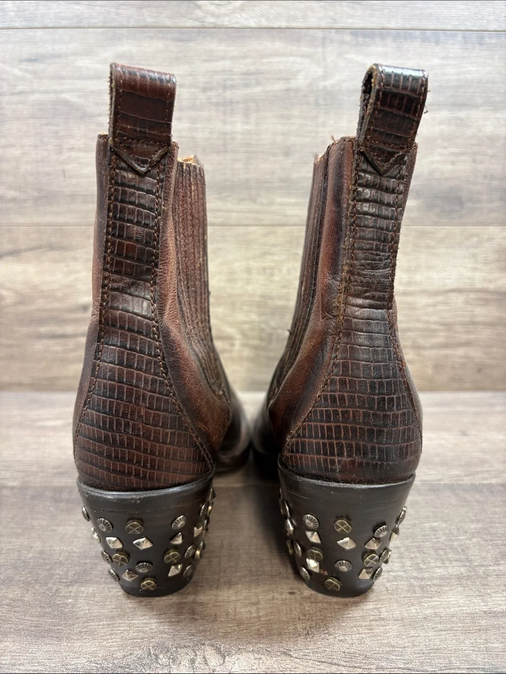 Idyllwind Moxie Western Brown Studded Booties Cowgirl Boots Womens Size 6 B